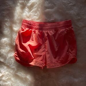 Columbia Womens Athletic Running Shortd Size small s Hiking Travel Orange